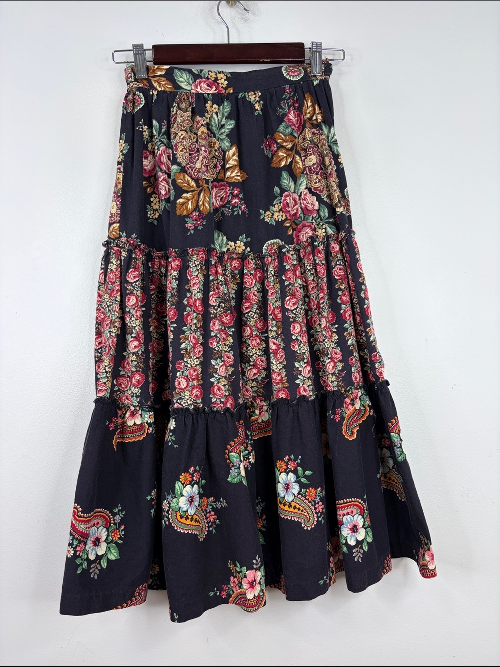 Vintage Maxi Skirt Womens XS Black Pink Floral Cotton Tiered Peasant Ribkoff